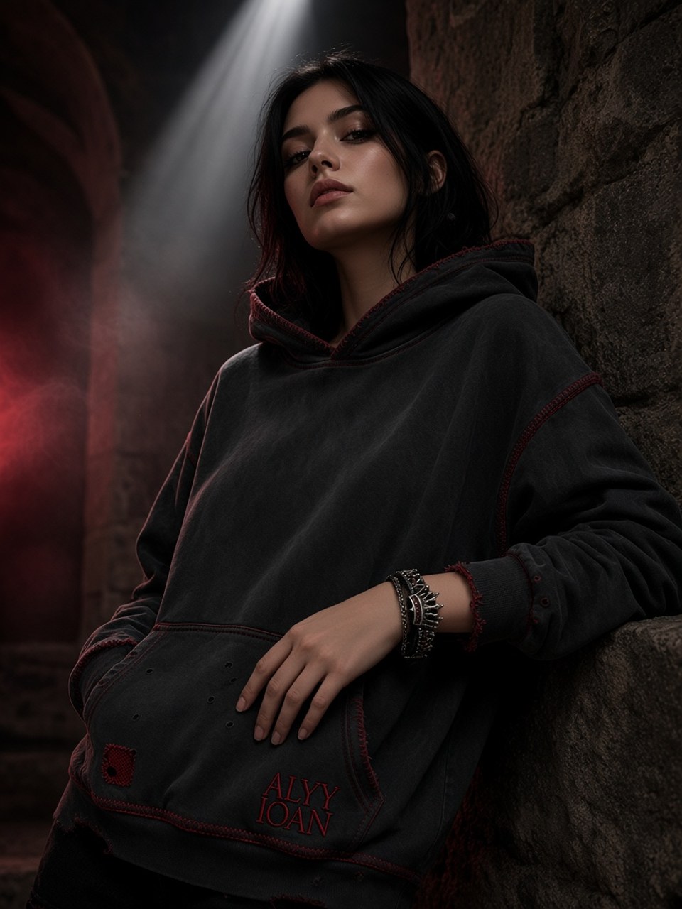Красная нить — ALYY IOAN